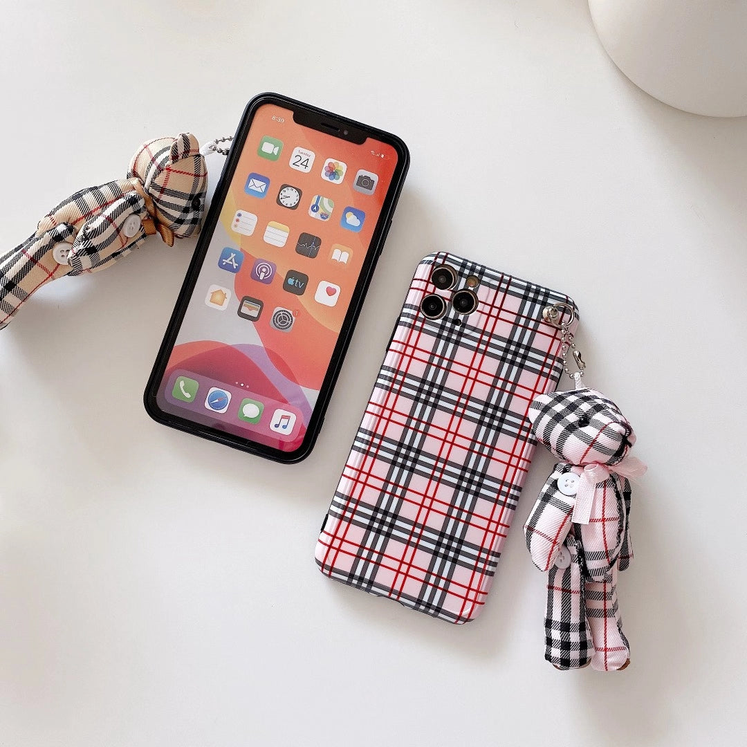 Bear pendant lattice phone case