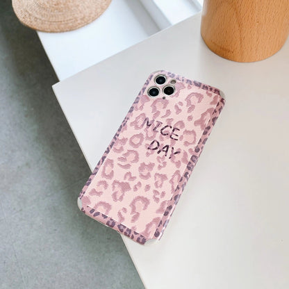 Fashion pink leopard print phone case