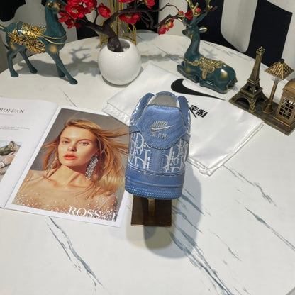 L V x D I 0 R - AF1 Sneaker [Blue]