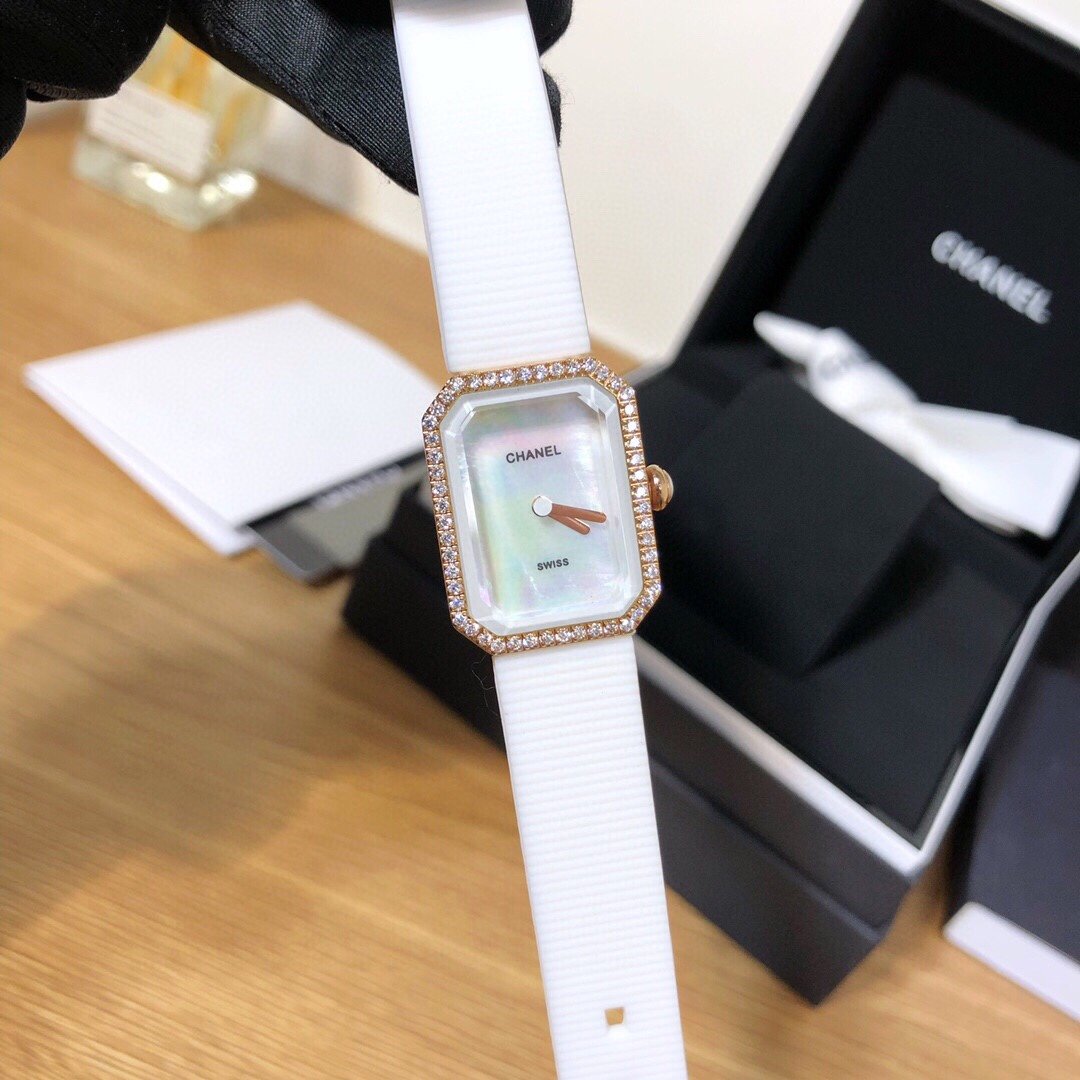 C H A N E L - Window watch [ 4 Colours Available ]