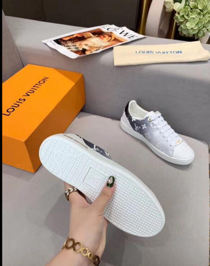 L V - Black Fade Sneakers