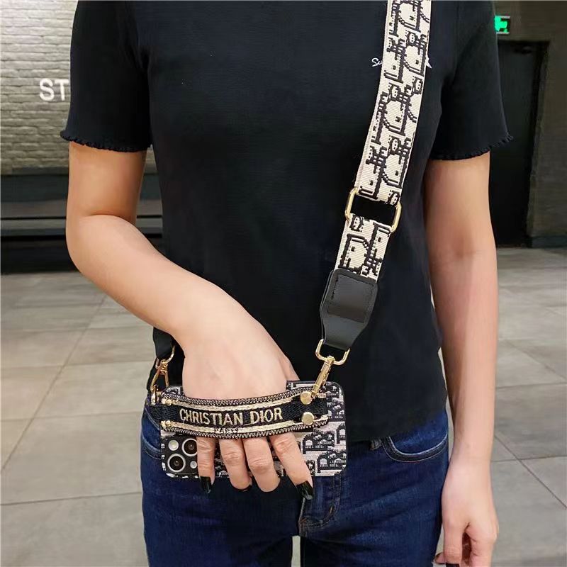 Wrist strap crossbody phone case