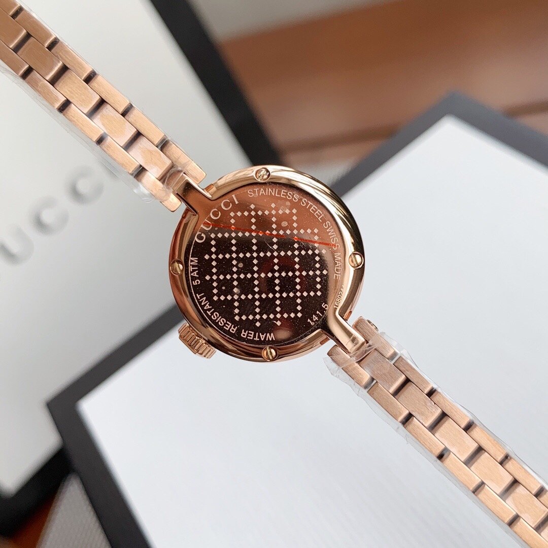 GG watch - Gold & Diamonds