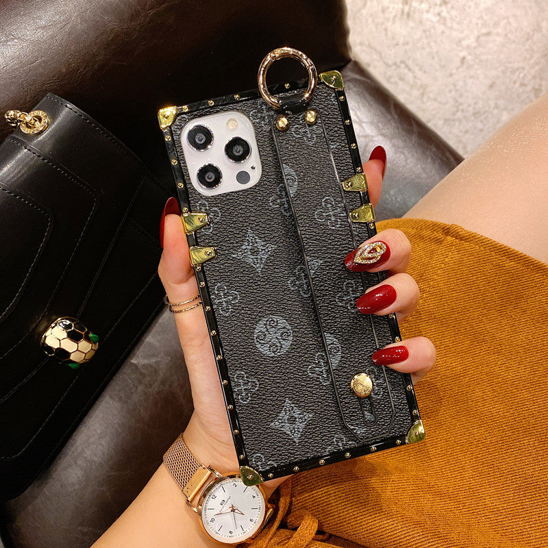 Vintage pattern wrist phone case for iphone