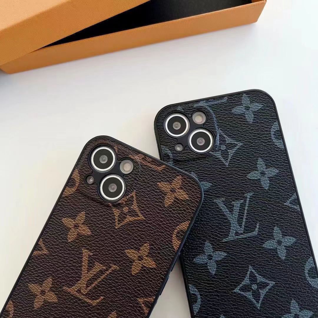 Vintage leather phone case