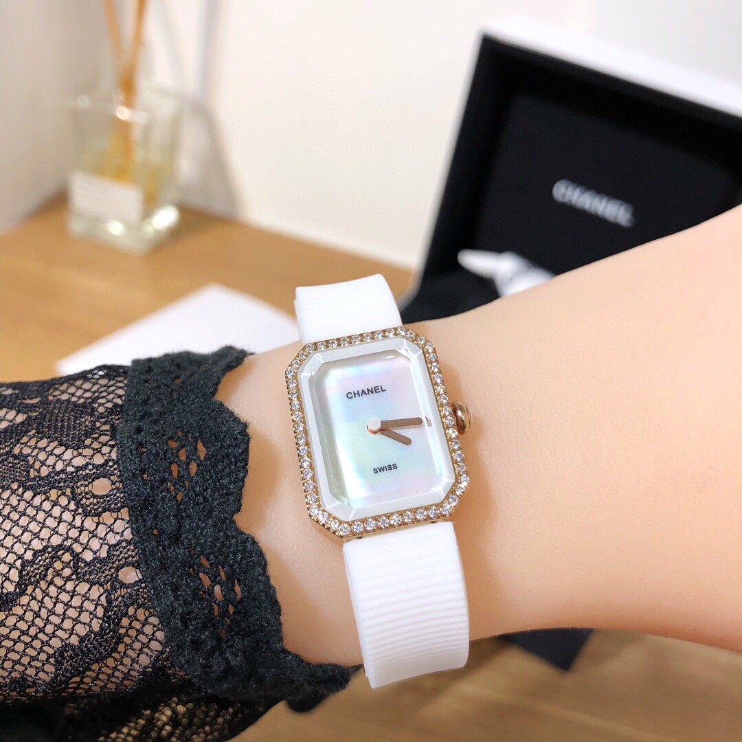 C H A N E L - Window watch [ 4 Colours Available ]