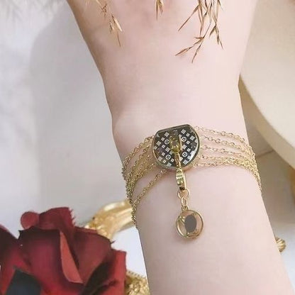 Female necklace pendant bracelet earrings