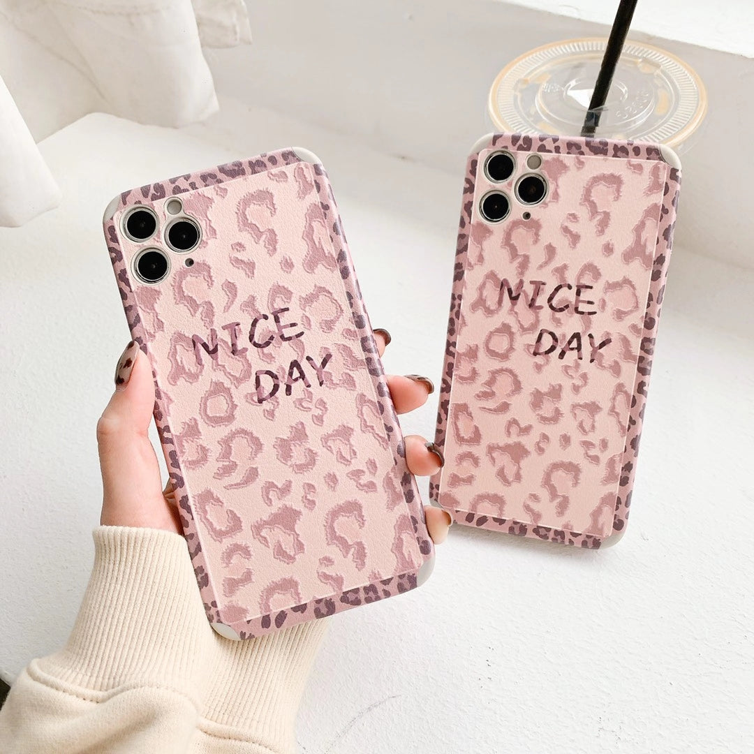 Fashion pink leopard print phone case