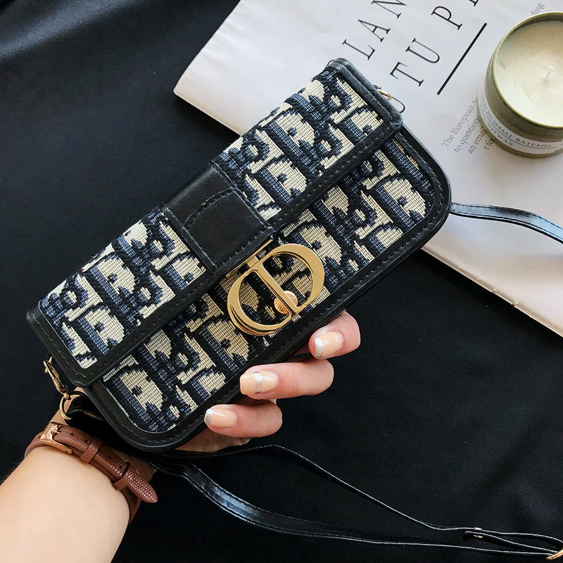 Mobile universal coin purse