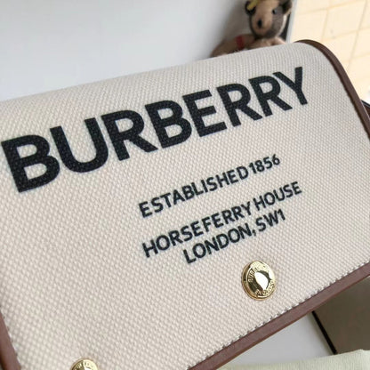 2022 Burberry Handbag - 65