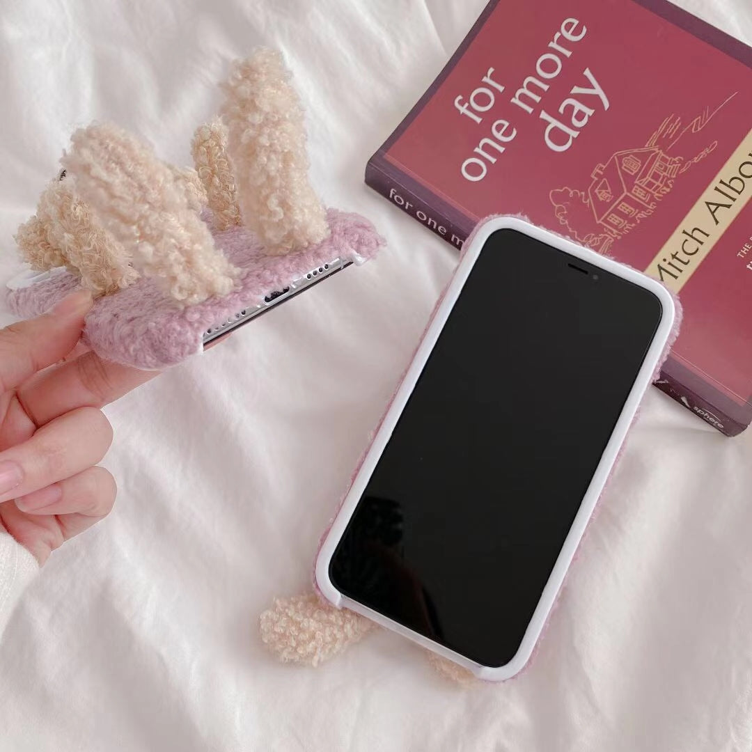 Three-dimensional bear plush phone case