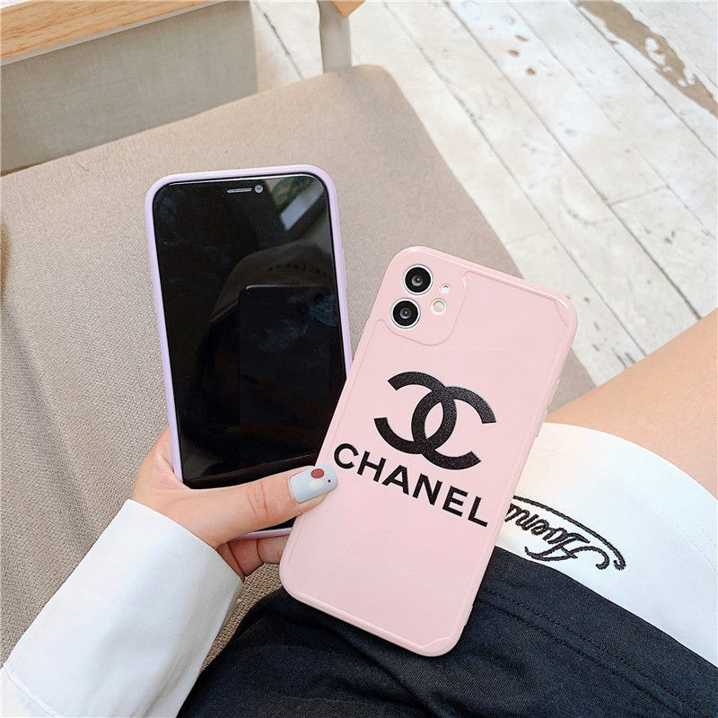Simple silicone phone case