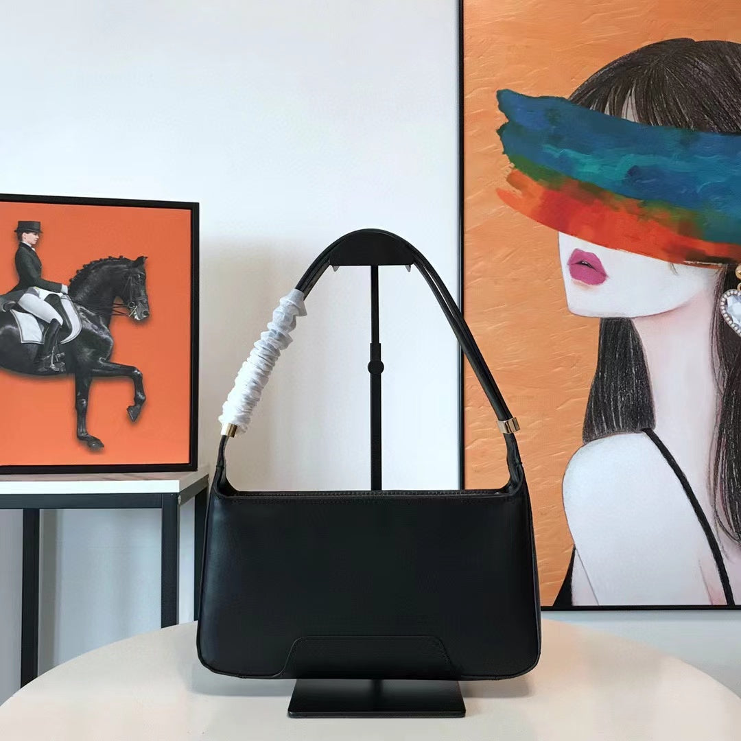 2022 Burberry Handbag - 62