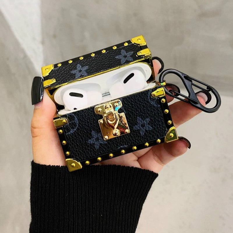 Luxurious Retro flower Airpods case