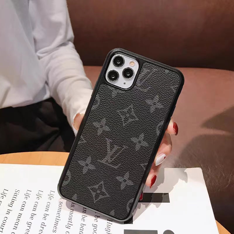 Fashion retro letter phone case