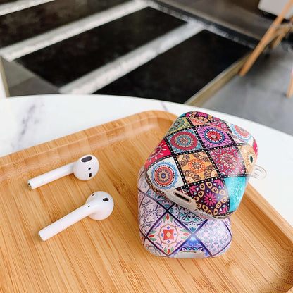 Rhombus retro pattern  Airpods case