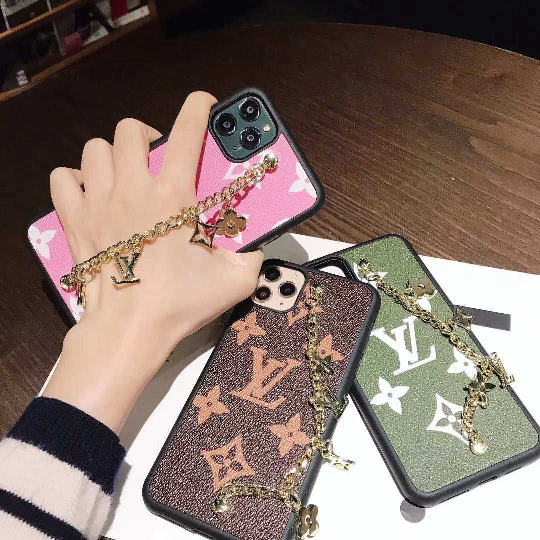 Fashion bracelet letter phone case
