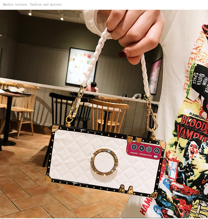 Diagonal Span Lanyard Phone Case