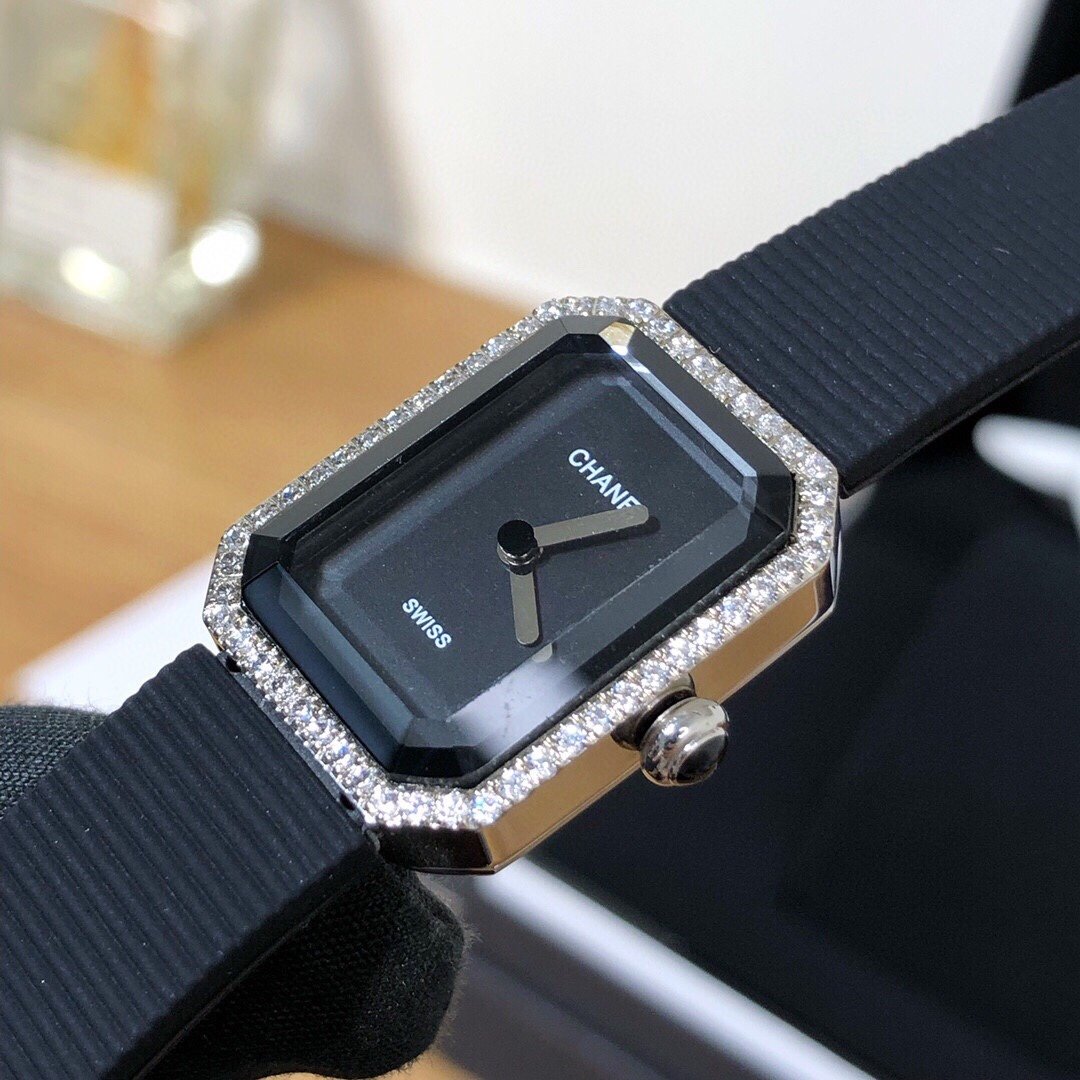 C H A N E L - Window watch [ 4 Colours Available ]