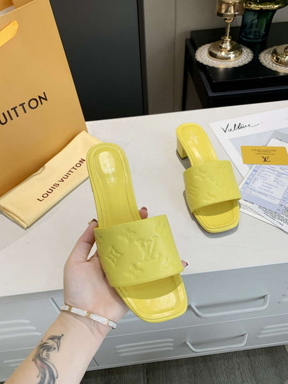 L // V - S L I P P E R S