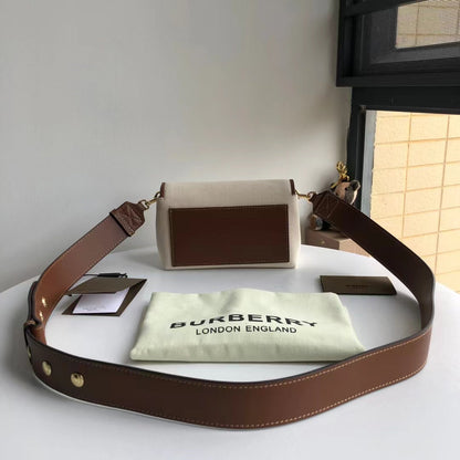 2022 Burberry Handbag - 65