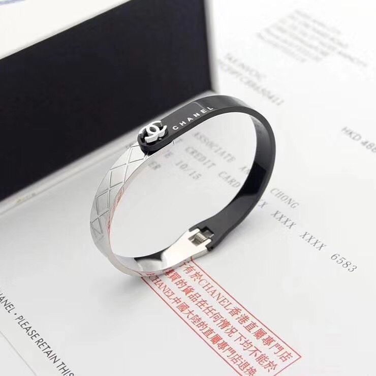 High-grade titanium steel bracelet