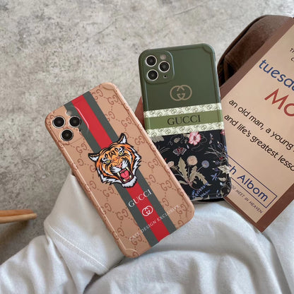 Four-corner anti-drop phone case