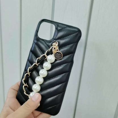 Pearl Wristband Phone Case