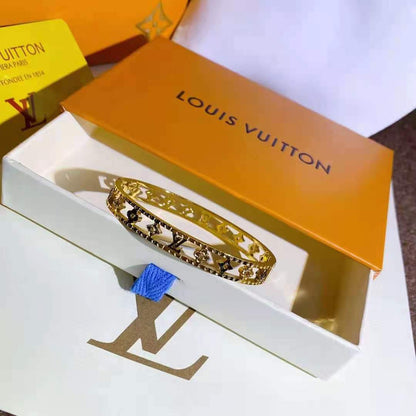 Hollow letter bracelet