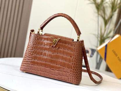 2022 Crocodile Pattern LV Handbag-2
