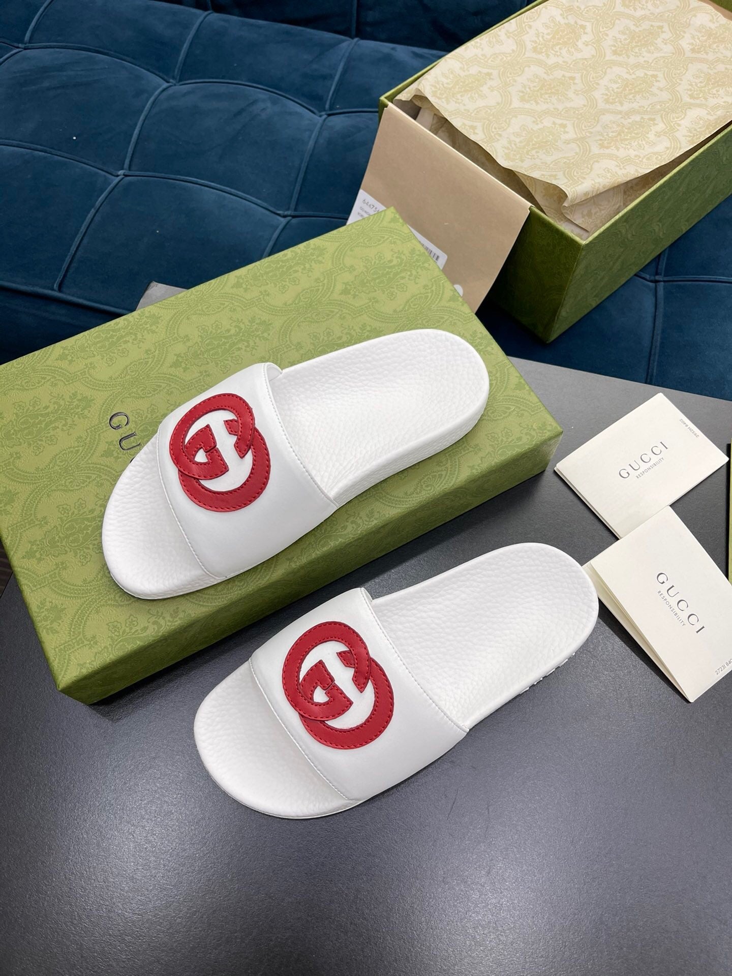 G G - 2021 Double Bubble Slides [ 2 Colours Available ]