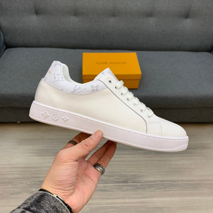 L V - Wite Sneaker [White]