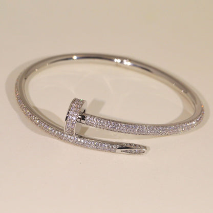 Round Brilliant Diamond Bracelet