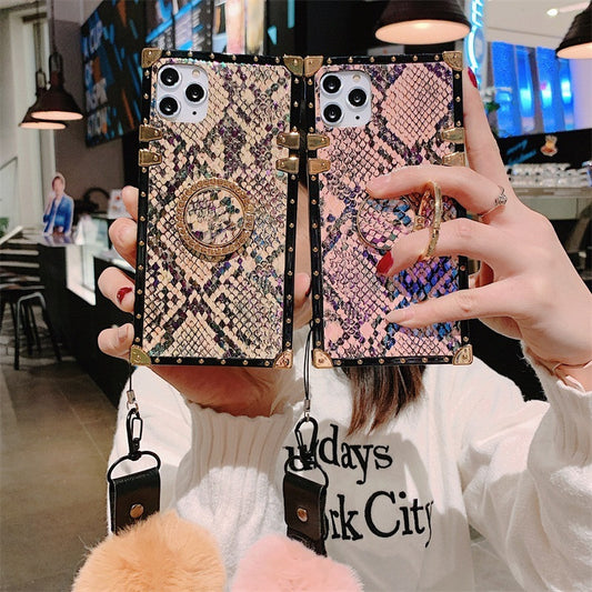 Serpentine holder hair ball  phone case