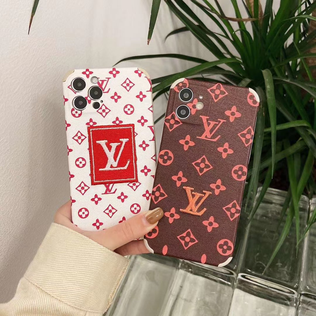Embroidered anti-drop phone case