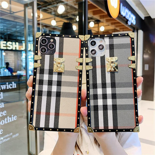 Retro Fashion Phone Case - LVCASE