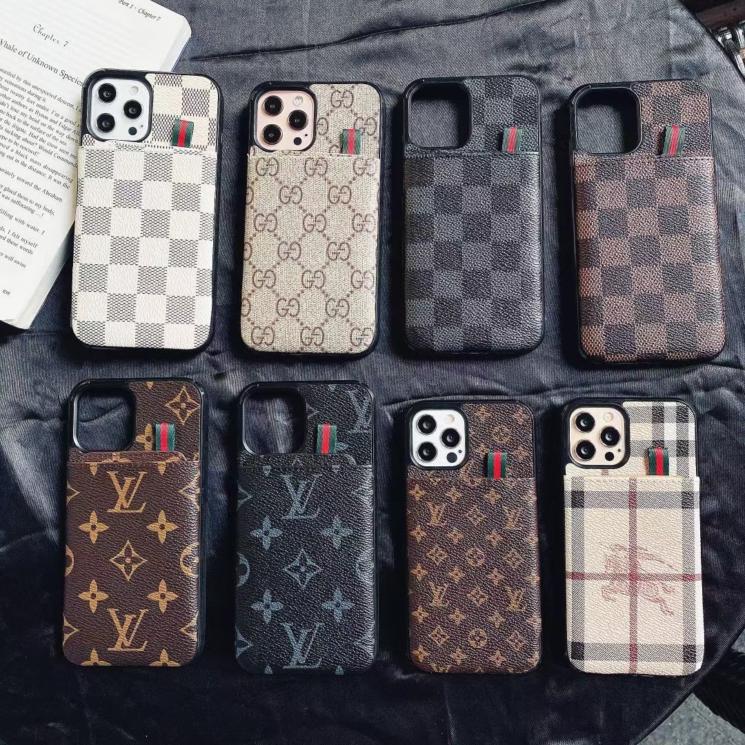 Fashionable pull card phone case