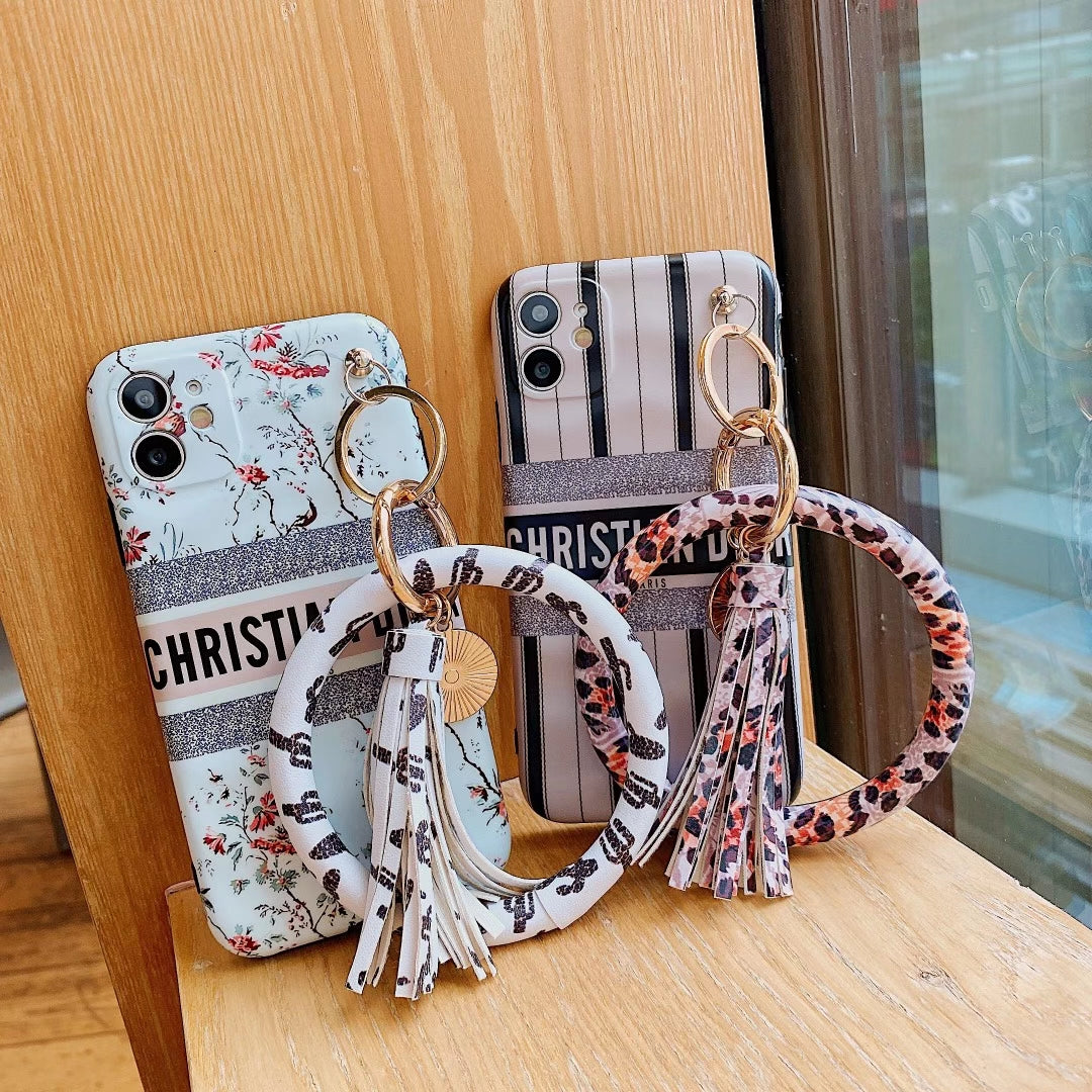 Fashion flowers bracelet phone case