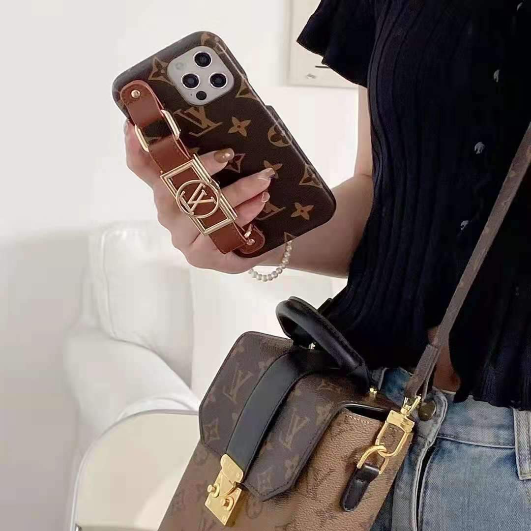 Vintage letter wrist phone case For iphone