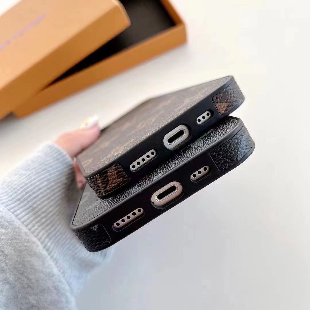 Vintage leather phone case
