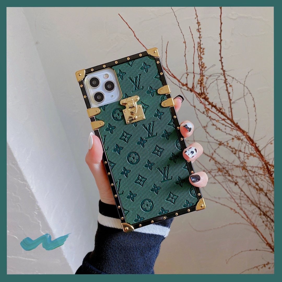 Vintage embossed square phone case For samsung