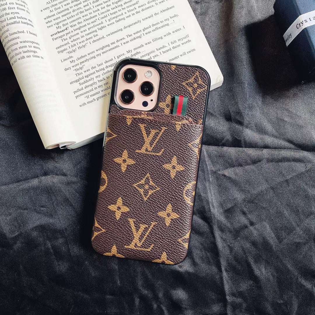 Fashionable pull card phone case