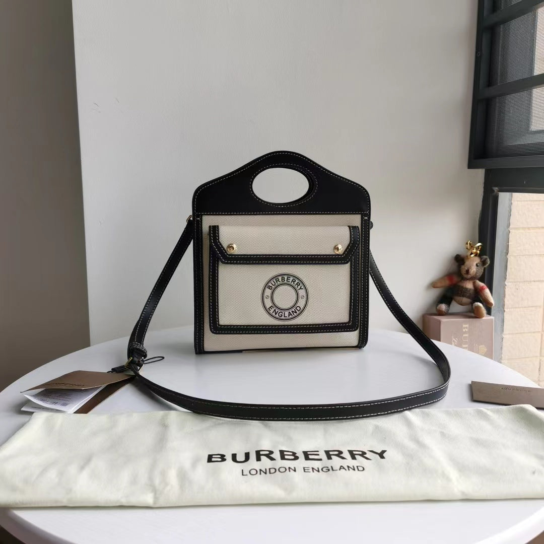 2022 Burberry Handbag - 68