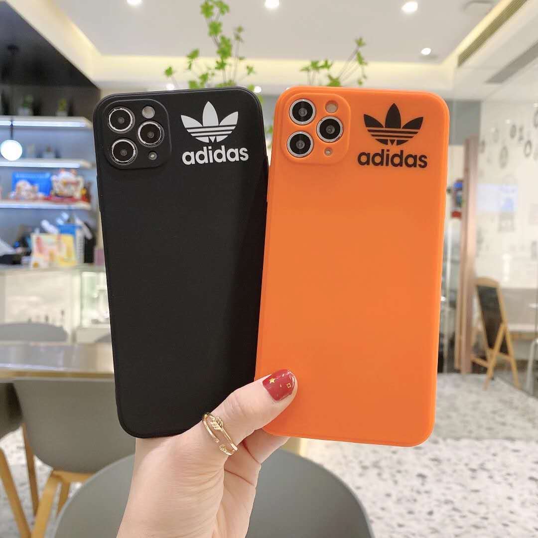 Tide Brand Clover Phone Case