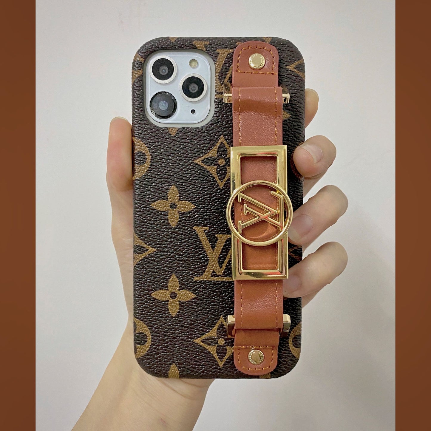 Wristband fashion stylish phone case