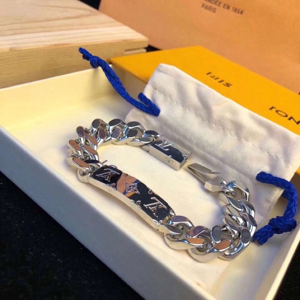 Lv bracelet