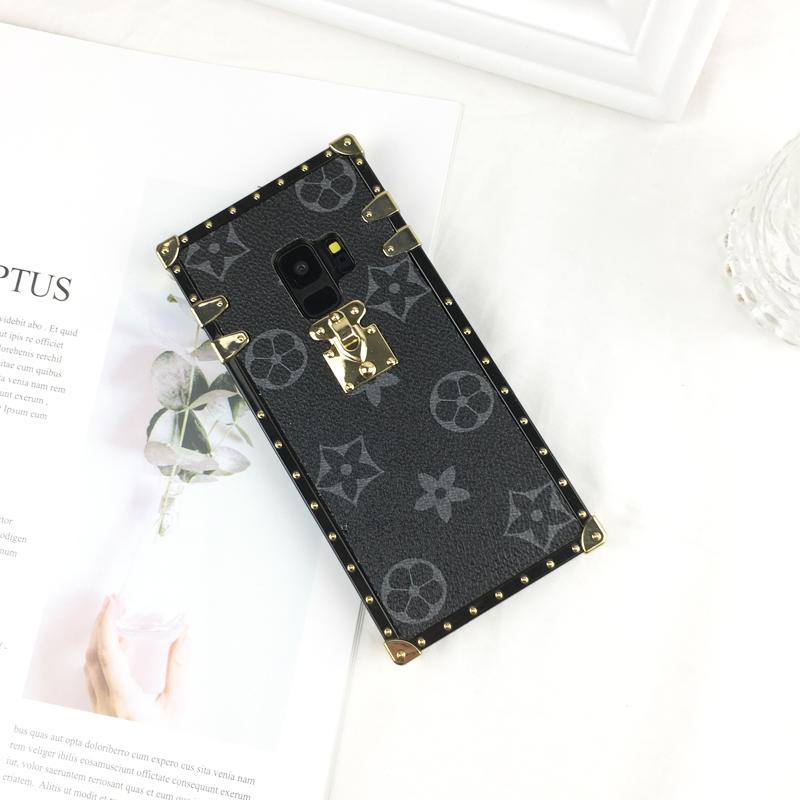 Tide Brand Square Shell - LVCASE