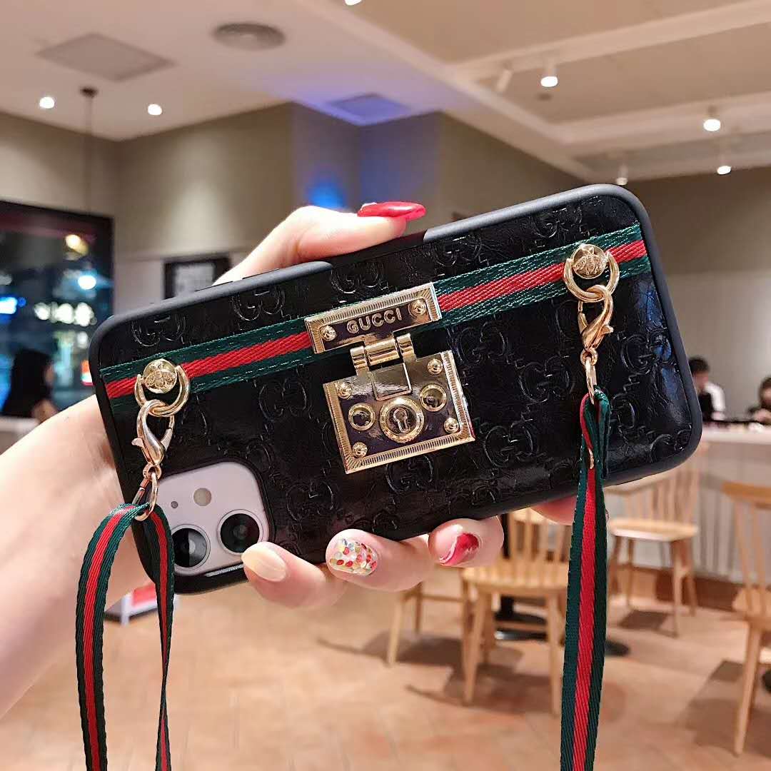 Crossbody Lock Phone Case