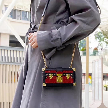 Crossbody chain card case phone case