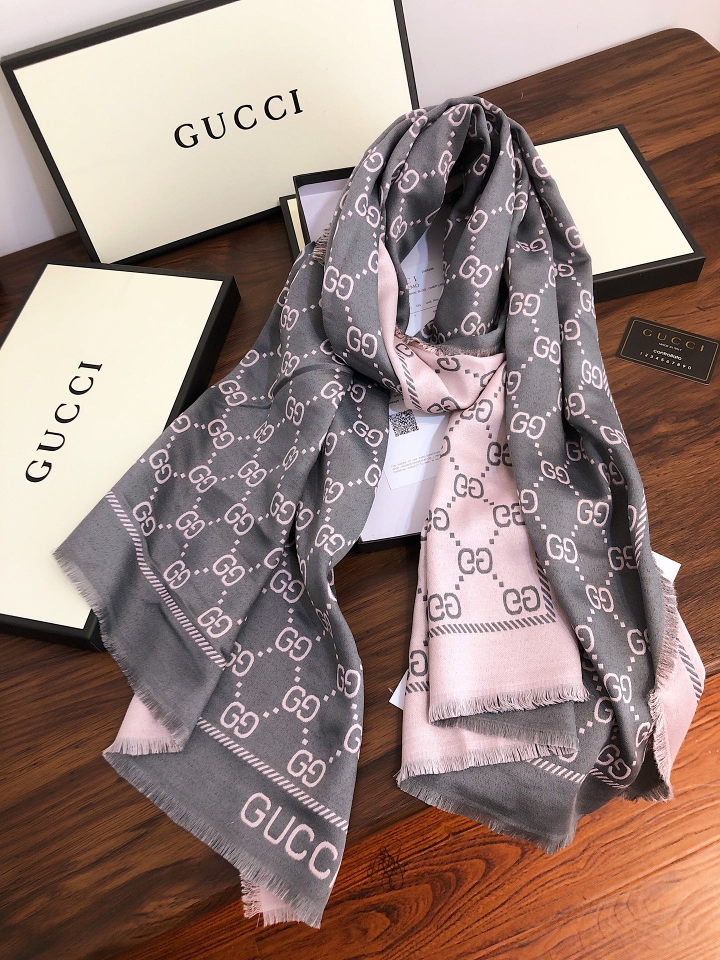 GG - Scarf (2 Colours Available)